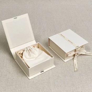Gift box brand customisation - Image 3