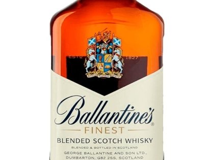 Ballantine's Finest blended Scotch whisky bottle for gift packaging.